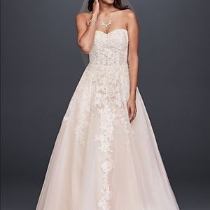 Wedding gown